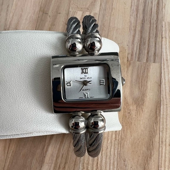 Swiss Gold Ladies Watch Stainless Wire Hinged Cuff Bracelet Stainless Dial - Picture 3 of 9